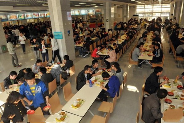 学生食堂