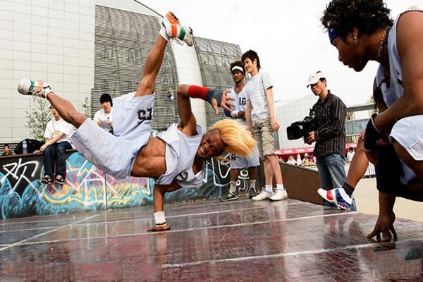 极限运动竞技表演