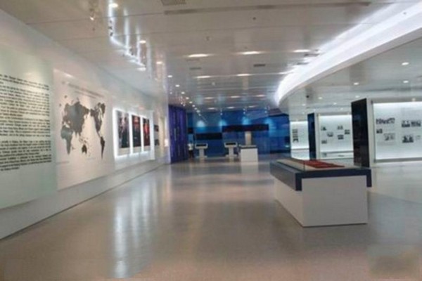 水立方募资纪念展