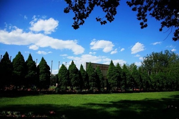 北京•首都师范大学•大草坪