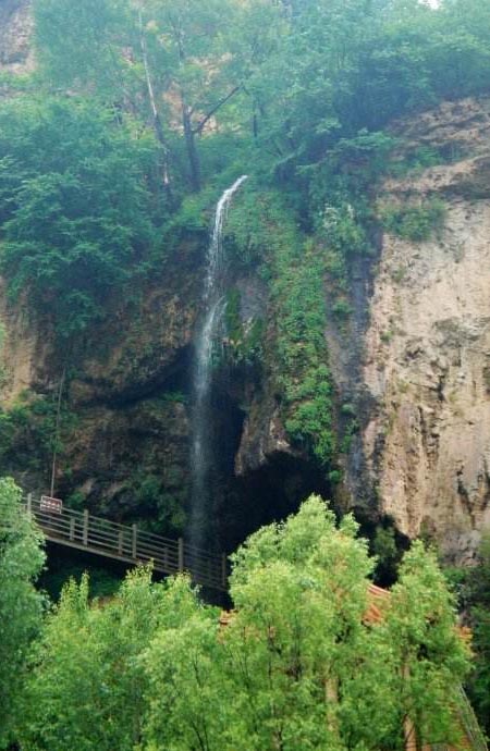 北京•百里山水画廊•滴水壶