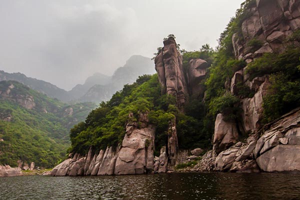 北京•青龙峡•一石六景