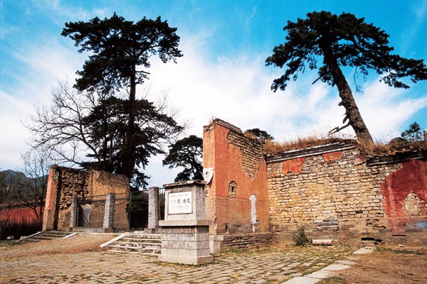 北京•明十三陵•明泰陵